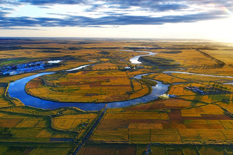 白城市莫莫格景區(qū) 白城市莫莫格景區(qū).jpg