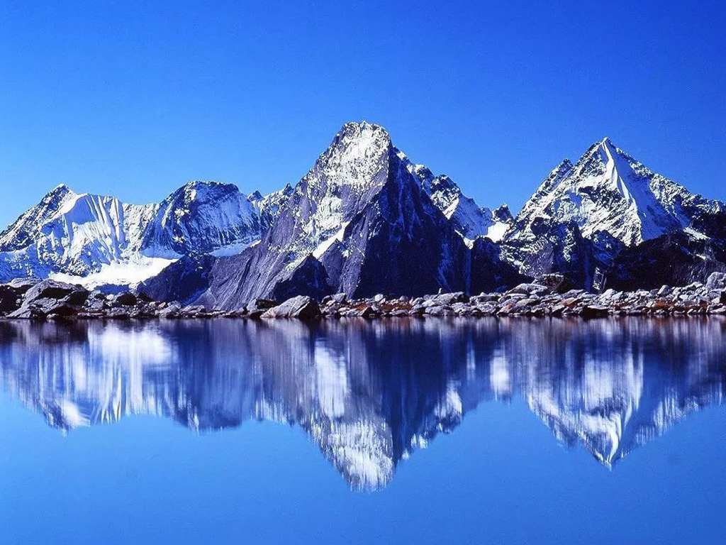 四姑娘山 四姑娘山.jpg