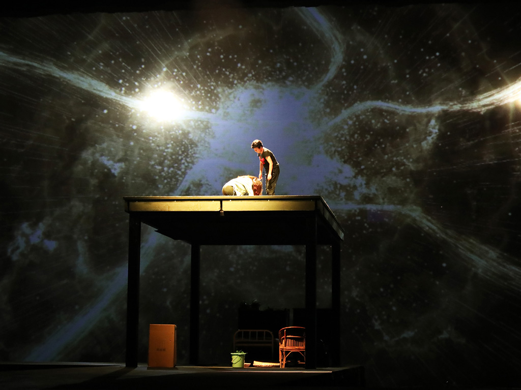 只有峨眉山劇照 只有峨眉山劇照.jpg